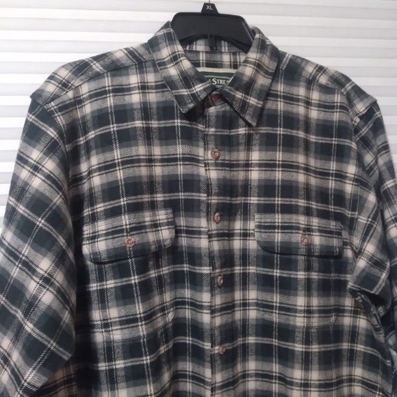 Field & Stream Men's Size-L Green Heavy Flannel Plaid Button Up Shirt Ou… - Picture 3 of 8
